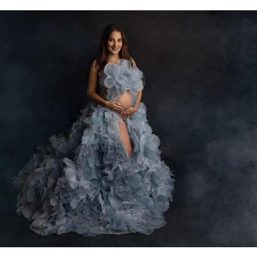 New Arrival Light Blue Tulle Pregnancy Dresses Handmade Flowers High Slit Long Train Photo Shoot Gowns