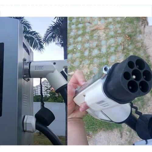 7-Way Round Plug Socket RV Trailer Charging Pile Adapater with Waterproof Cap