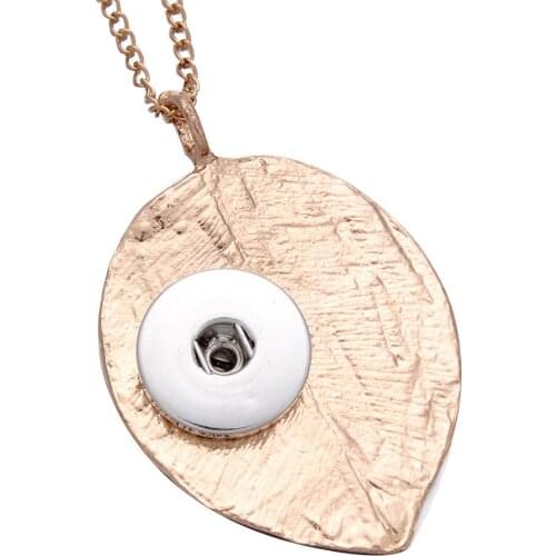Newest Golden Leaf Necklaces Metal Snap Button Necklace Fit 18mm Snap Buttons Pendant Necklaces Women Snap Jewelry
