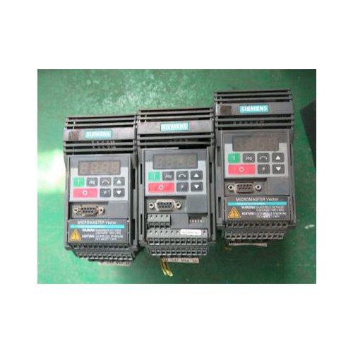 Inverter 6SE3211-5BA40 220V 250W , Used, 90% appearance new good working condiiton , 3 months warranty , in stock