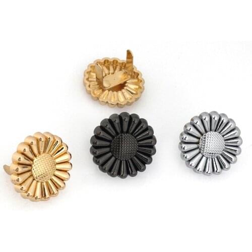 2pcs Metal Sunflower Shape Buckle Fashion Buckle for DIY Leather Craft Bag Strap Belt Handle Shoulder Garments Shoes Accessories
