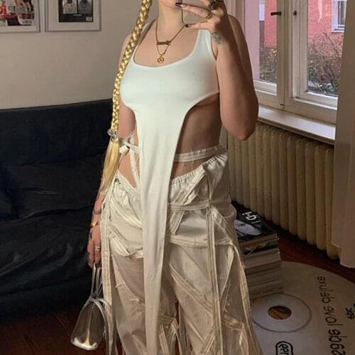 OMSJ New 2021 Irregular Creative Triangle Personalized T-shirt High Street Fashion Design Women Sexy Sleeveless U Neck Tank Top