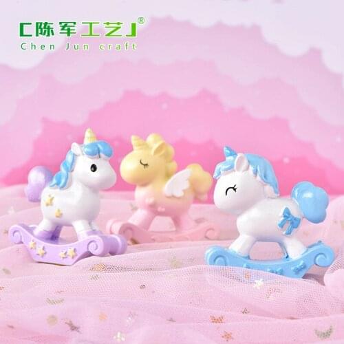 Candy Color Resin Unicorn Ornament Micro Landscape Decoration Mini Unicorn Crafts Miniatures Figurines For Home Decor