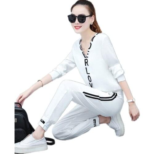 Trending Products Sporting suit female autumn Tracksuit European Lady clothes set Knitted pullover + pants factory Outlet 1654