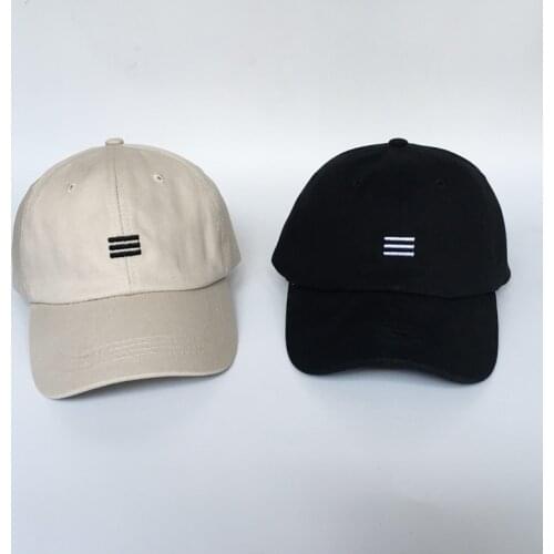 Mens Baseball Cap Fashion Stripe Horizontal Line Hats Outdoor Sunscreen Baseball Caps Versatile Casual Korean Mens Hat