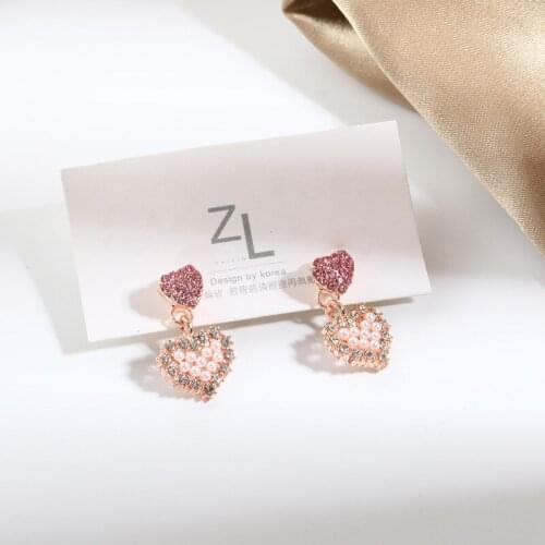 Pink Rhinestone Love Earrings Delicate and Small Pearl Hollow Stud Earrings Fashion Girl Sweet and Cute Jewelry Accessories Gift