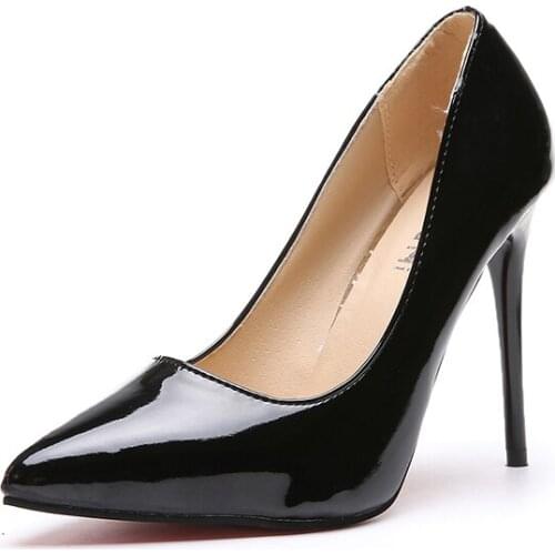 LZJ Leather Pumps