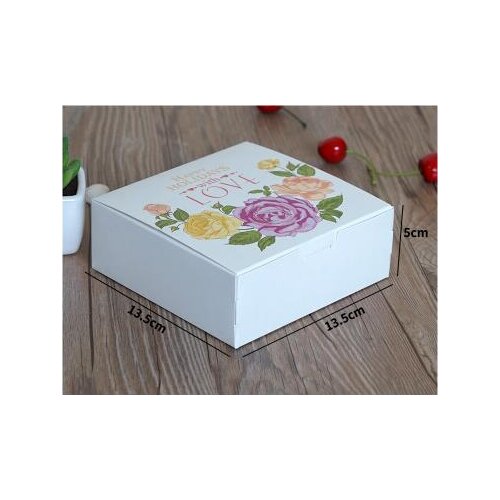 50pcs Square Kraft Paper Gift Boxes Wedding Cake Boxes,Baby Shower Candy Boxes,Party Gift Boxes