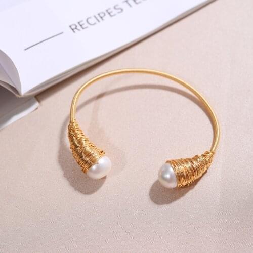DAIMI 10-11mm Barogue Pearl Bangle Copper Gold Plated Bangle Bracelet For Women