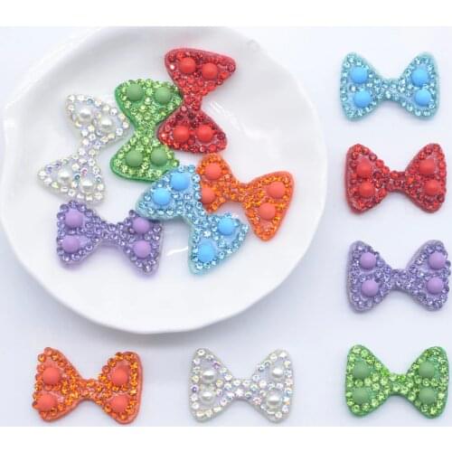 20Pcs 25*17mm Cute Tie Pearl Rhinestone Applique for DIY Clothes Shoes Hat Sewing Patches Headwear Clips Bow Decor Accessories