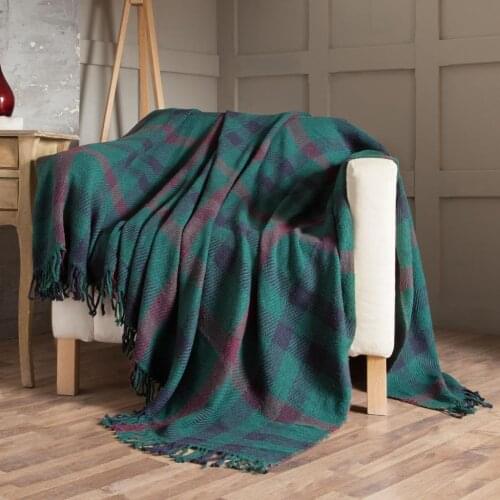 DECORATIVE SINGLE BLANKET
