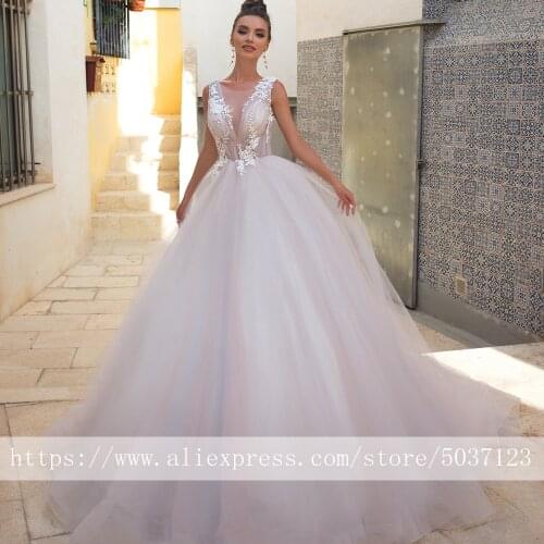 2020 Wedding Dresses Deep V Neck Sleeveless Lace Appliques A Line Bridal Gowns Backless Vestido De Noiva Court Train