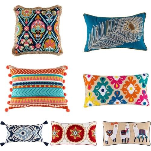 D08D Vintage Bohemian Style Tufted Lumbar Pillow Case Embroidered Alpaca Geometric Floral Pompom Tassels Throw Cushion Cover