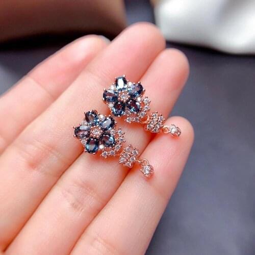 Natural Topaz Earrings. The latest design. European and American super fashion design. 925 sterling silver. Include certificate