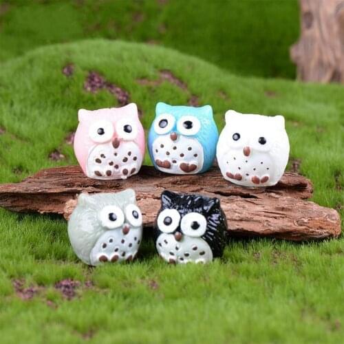 5Pcs Owl Sculptures Eco-friendly Anti-fade Resin Miniature Owl Ornaments for Home Garden Ornament Crafts Sculptures Owl Statue