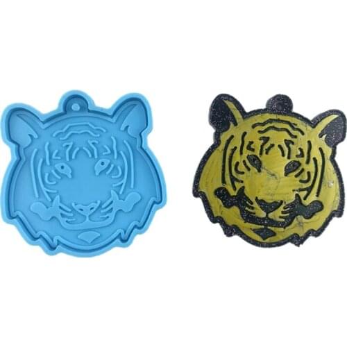 Shiny Glossy Silicone Mold Tiger Head Style Epoxy Resin Mold DIY Keychain Pendant Jewelry for Valentine Gift Craft