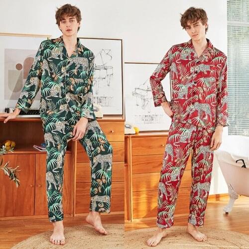 Wholesale Pajamas Sets Spring Autumn Style Mens printing Set Silk Sleepwear Men Sexy Modern Style Soft Cozy Satin Nightgown