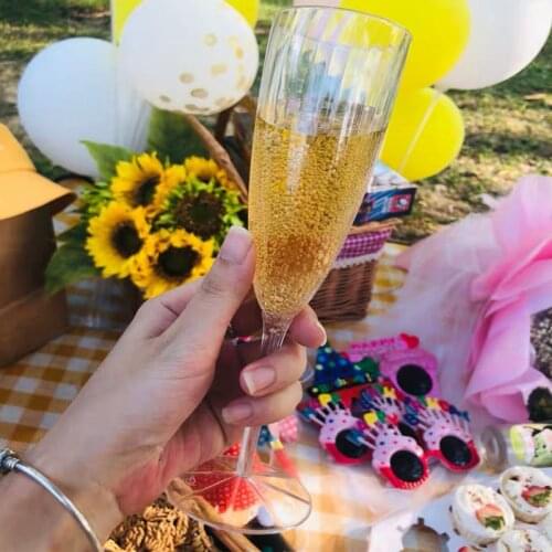 8Pcs Disposable Plastic Champagne Glass Bar Wedding Party PVC Wine Glass Cups Transparent Sparkling Cocktail Goblet Cup 210ML