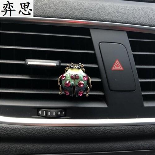 NEW Car Air Conditioning Outlet Perfume Beetle Car Air Freshener Car Perfume Automotive Interior Rhinestone Ladybug Styling