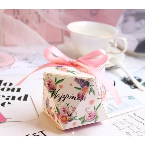 500pcs Diamond Shape Candy Box European Wedding Gift Box with Ribbon lin4013