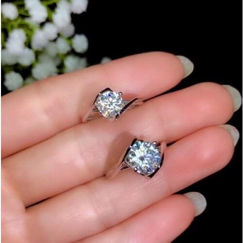 Moissanite Classic style, high density gemstones, comparable to diamonds. 925 real silver