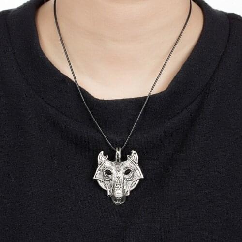 ABDOABDO Collier Men Necklace Vintage Wolf Head Leather Rope Pendant Nightmare Before Christmas Boyfriend Gift Wholesale