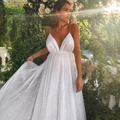 2020 Plain Ivory Wedding Dress Spaghetti Straps V Wedding Gown Bridal Dress Chapel Train Open Low Back Bridal Gown