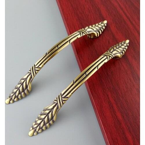 1pcs Antique Wheat Bronze Furniture Handle Sliding Door Drawer Knob Wardrobe Kitchen Cabinets Cupboard Dresser Push Pull Handles