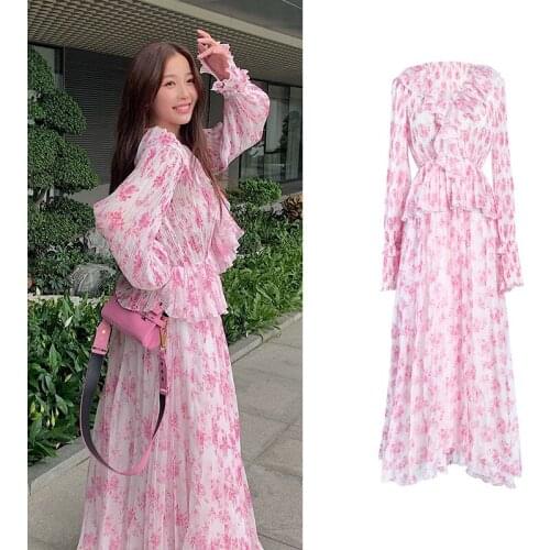 Women Long Dress Elegant 2020 Autumn High Quality Pleated Ruffles V Neck Long Sleeve Dress Floral Print Maxi Dresses for Women