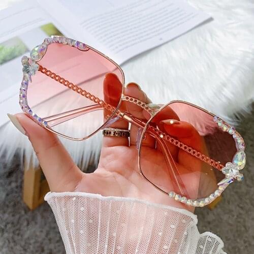 Fashion Square Sunglasses Women Fashion Brand Designer Luxury Rhinestone Sun Glasses Clear Lens Vintage Shades Gafas De Sol