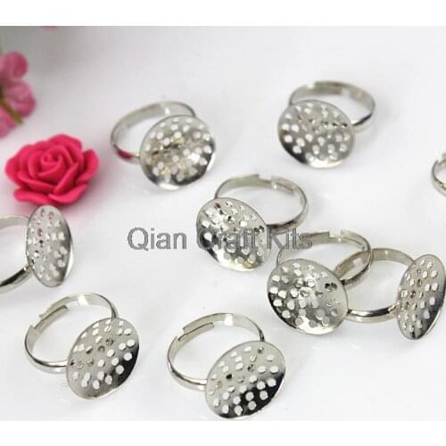 Set of 100pcs Silver Tone, Ring Base 17mm Adjustable Adult Size with 16mm sieve Round Pad nickle free Silver Plated