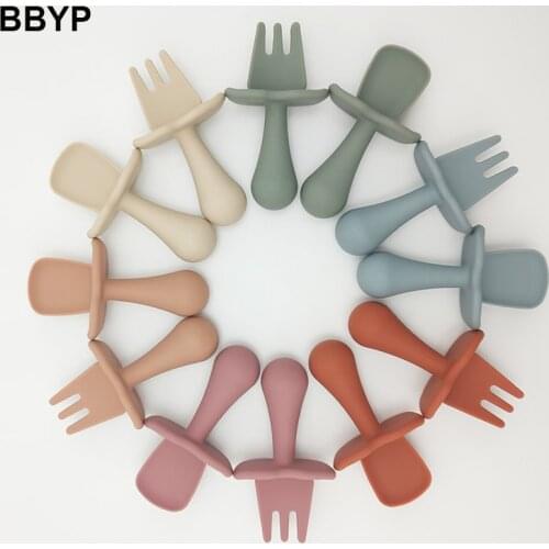 Baby Training Fork Spoon Set BPA Free Kids Soft Silicone Feeding Auxiliary Food Tableware Newbornrn Accessories