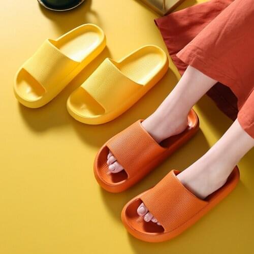 2021 Women Indoor Bathroom Slippers Female Male Home Floor Slipper Soft EVA Lovers Fashion Platform Slides Ladies Summer Shoes