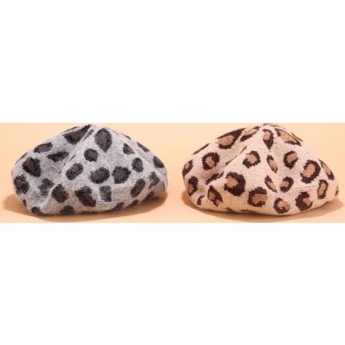 Women spring Winter fashion Leopard Berets pumpkin Hat Painter style Rabbit hair Vintage Female Bonnet Warm Walking Cap Z118