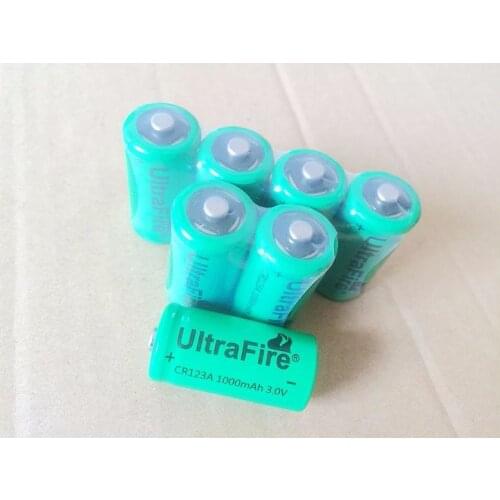 6 pcs ../ CR123A 3 V exhibition in the new lithium battery in the 16340 battery (1000 mAh)