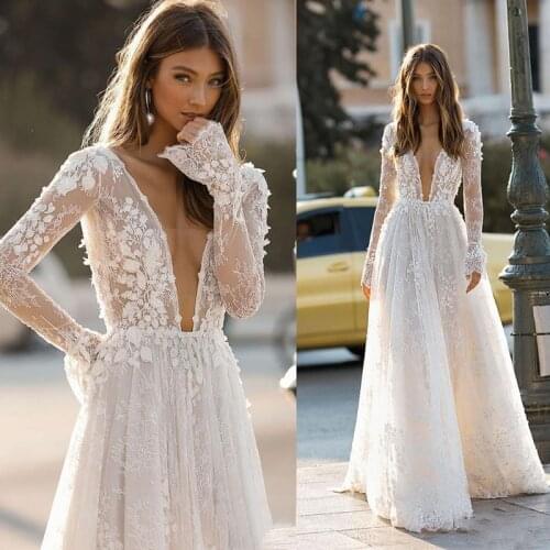 Latest Charming 2021 Lace Long Sleeves Bridal Wedding Dresses Sexy V Neckline Appliqued Wedding Gowns for Bride Open Back