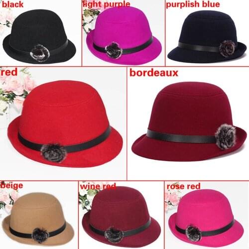 Winter Women Stylish Rabbit Fur Hairball Felt Hat Bowler Cloche Christmas Gift Keep Warm Fashion Youth Wool Hat Handmade Flower