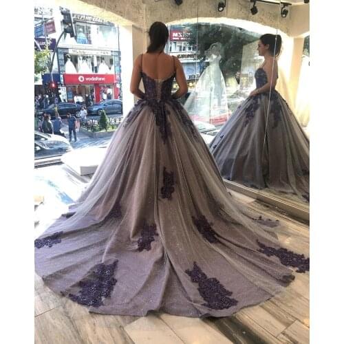 Ball Gown Appliques Glitter Prom Dresses 2021 Spaghetti Straps V Neck Formal Evening Party Ball Gowns vestidos de gala