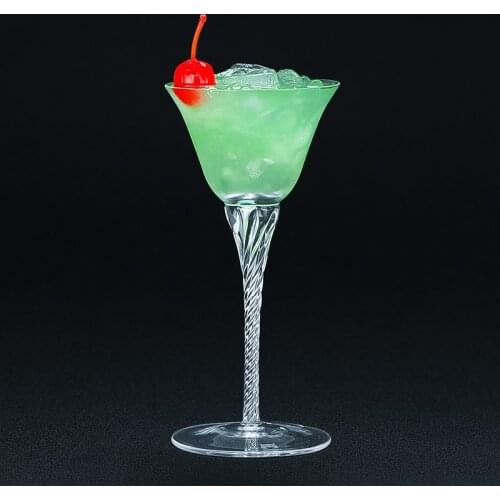 Free Shipping 4PCS 110ml Cocktail Glasses Martini Glass Set Of 4 1 order