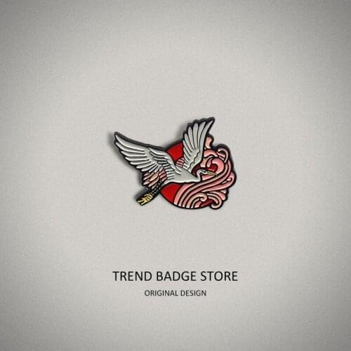 Cranes Spread Their Wings And Soar To Follow The Sun Hat Badge, Implying Longevity And Health Of Animals Brooch Enamel Label Pin