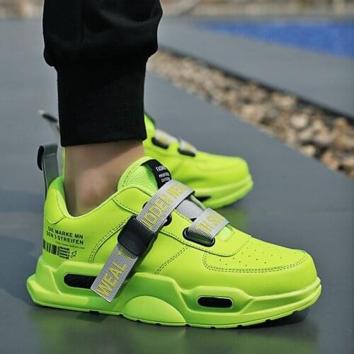 Roadtrend Mens Breathable Sneakers