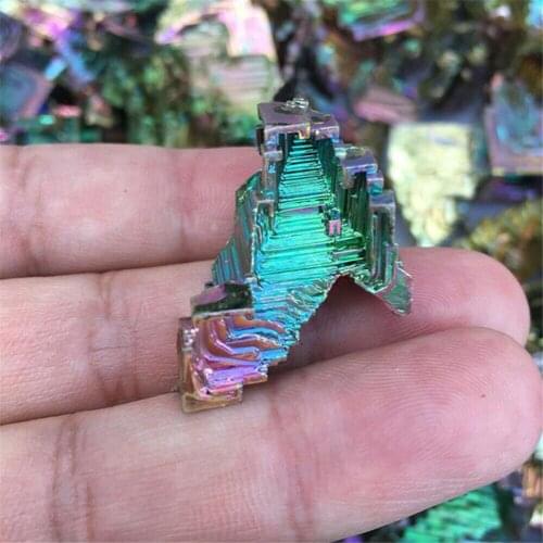 Irregular Rare Rainbow Titanium Coated Bismuth Gemstone Crystal Quartz Stone High Purity Mineral Rock Specimen Home Decor