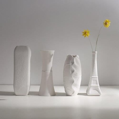Art Vase For Home Decoration Figurines White Ceramic Hydroponics Plants Holder Flower Vases Wedding Decor Props Birhtday Gifts