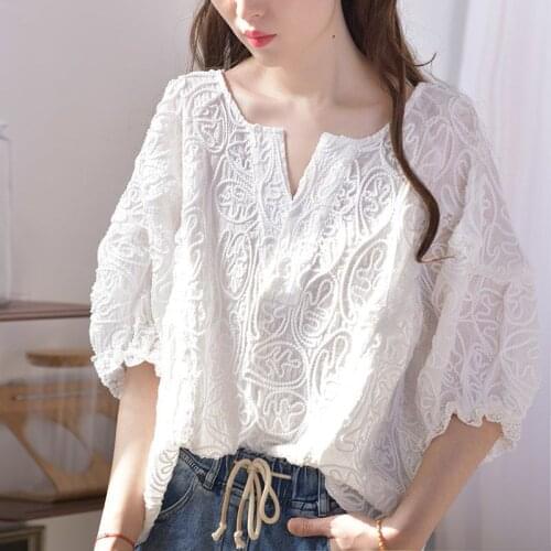 Women Loose Solid Color Summer V Neck Lace Blouse Ladies casual Shirt 2021
