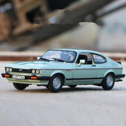 Hot-selling quality 1:24 alloy Capri 1982 retro classic car model,high-simulation car decoration,2 doors,wholesale and retail
