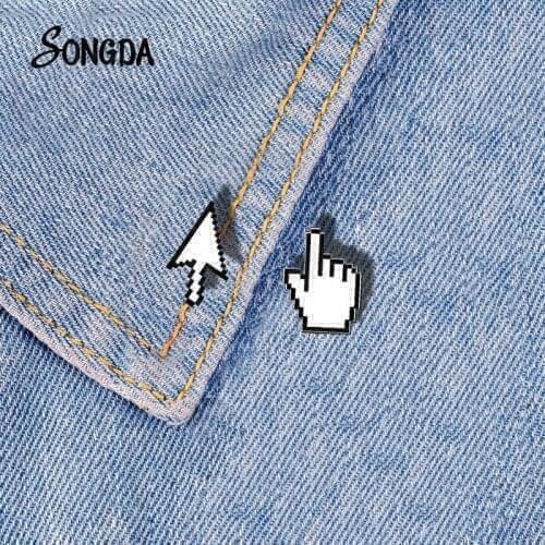 White Mouse Cursor Arrow Acrylic Brooches Creative Pixel Cartoon Epoxy Lapel Pins Badges Computer Geeks Gift Decorative Jewelry
