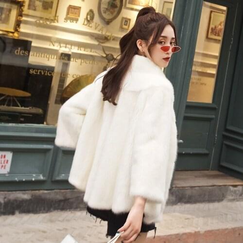 Imported white mink coat womens whole mink short stand collar inlaid with diamond sweet thin fur mink fur grass coat