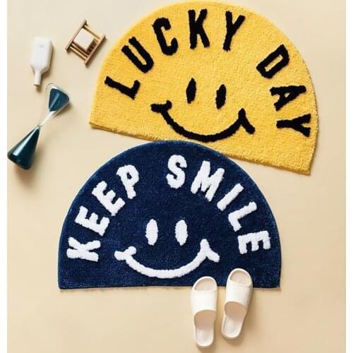 Half Round Bathroom Door Mat Cartoon Simple Smile Bath Rug Bathroom Non-Slip Mat Entrance Door Absorbent Entrance Mat