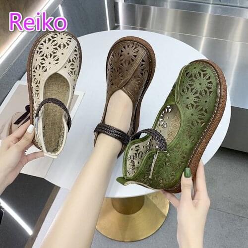 Hollow breathable sandals womens shoes Sen retro literary and artistic leisure and comfortable platform big head doll sandals