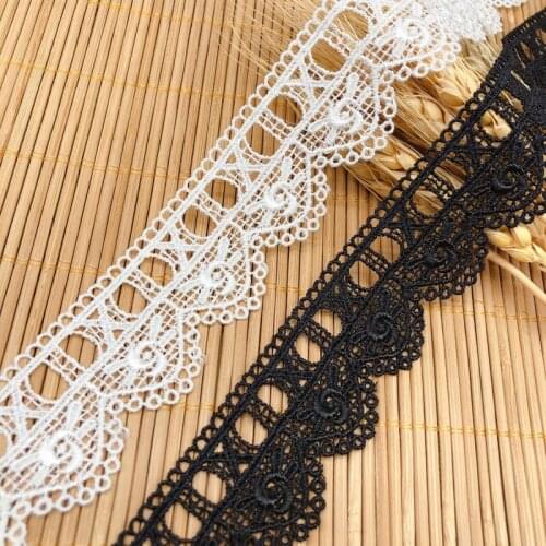 14yards width 3.3cm white water-soluble polyester silk embroidery lace trim fabric Childrens dress wedding dress accessories